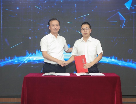 凯时娱乐人生就是博集团举行立异生长研究院揭牌暨立异项目签约仪式